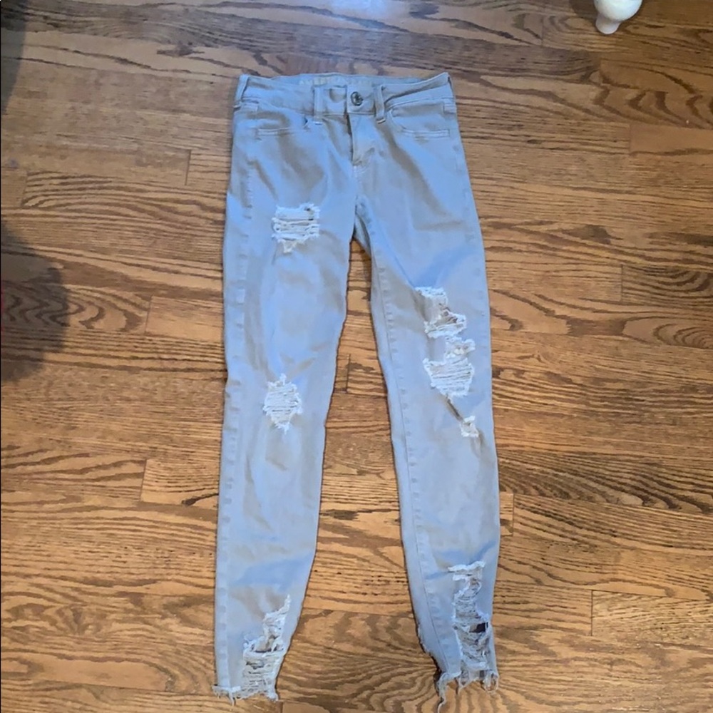 american eagle ripped jeans